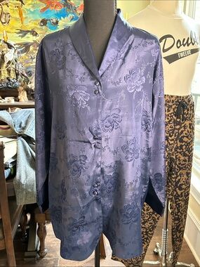 Morgan Taylor Sz S Women’s Navy Satin Floral Sleep Shirt